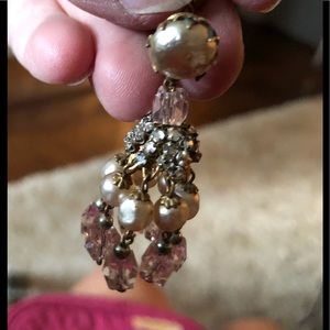 Vintage Miriam Haskell baroque pearl earring